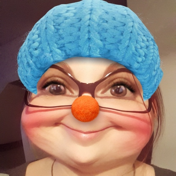 Meet your Posher, Jackie - Picture 1 of 1